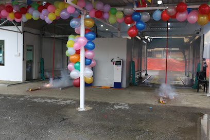 F1 Drive Thru Auto Wash - Miri 5 AF1QipN6uovKge2YBhlDMN M4M7eTe5TumFNvVL5Hzsw408 h272 k no